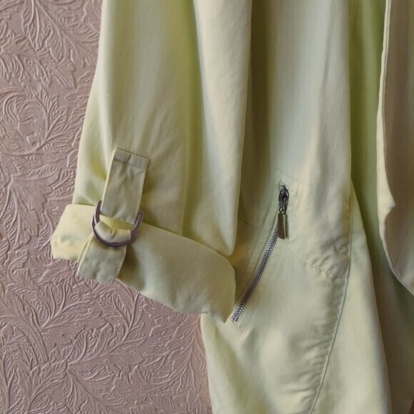 Chico’s Women’s Drape Front Jacket 3/4 Sleeve Zipper Yellow Green (1) Medium - Picture 6 of 7